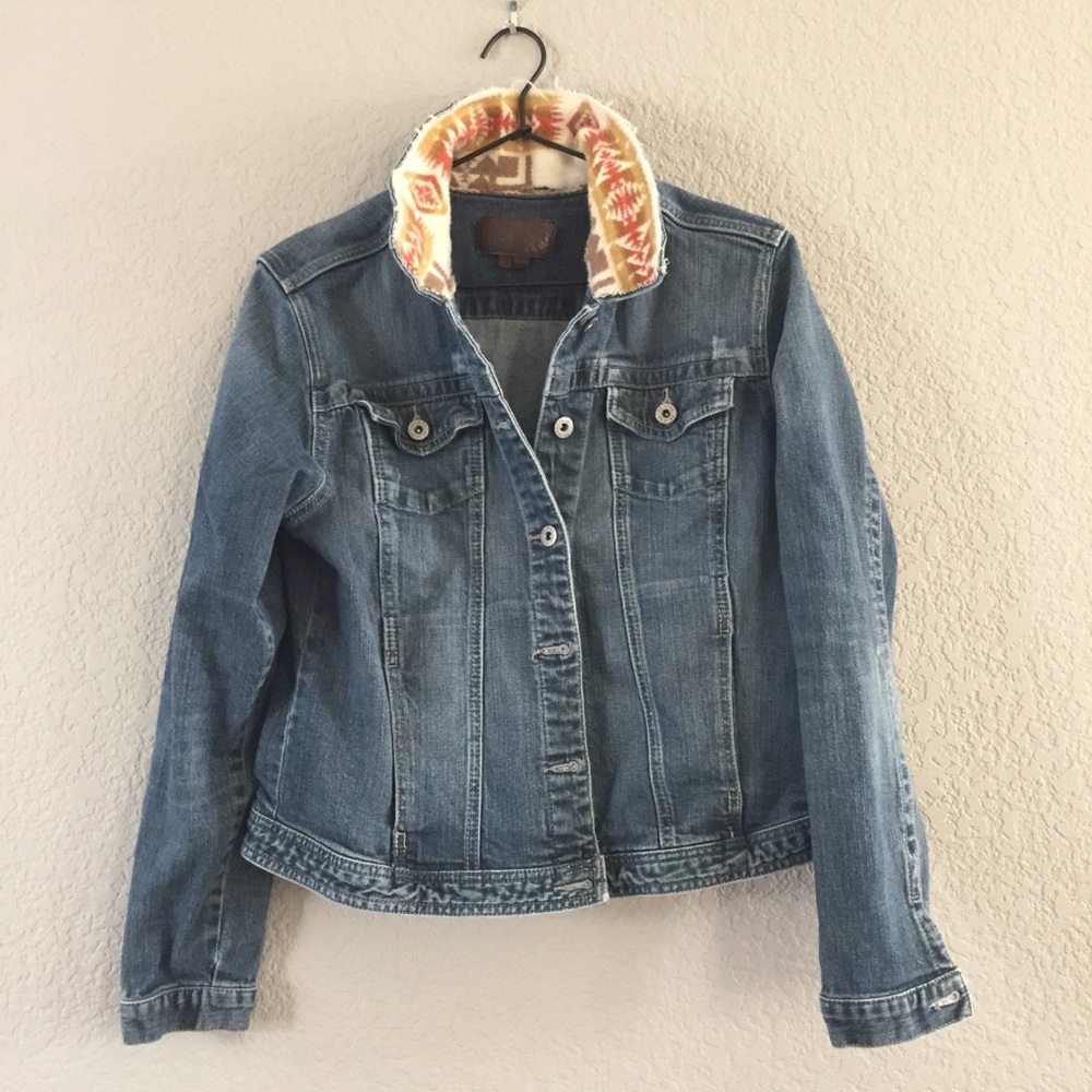 Pendleton Style Jean Jacket Size Medium - image 2
